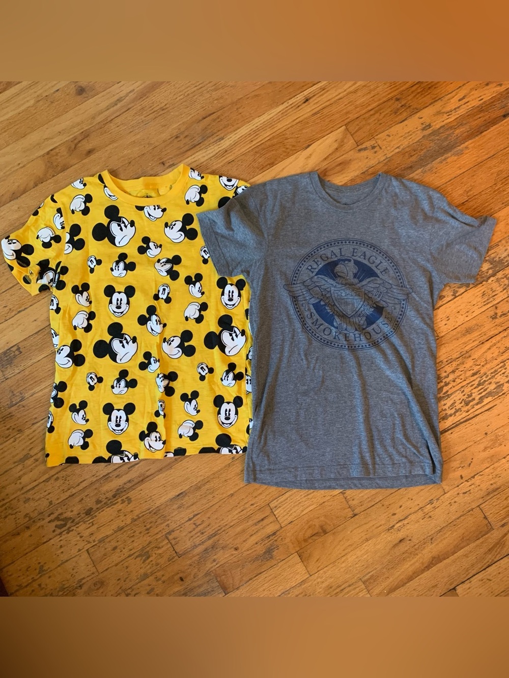 Disney shirt bundle size S